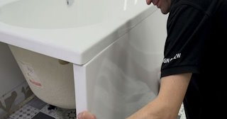 Установка экрана под ванну - цена за работу от 4147 руб. в донском